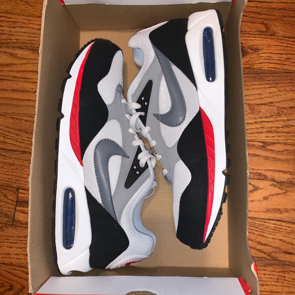 Nike Air Max Correlate size13
